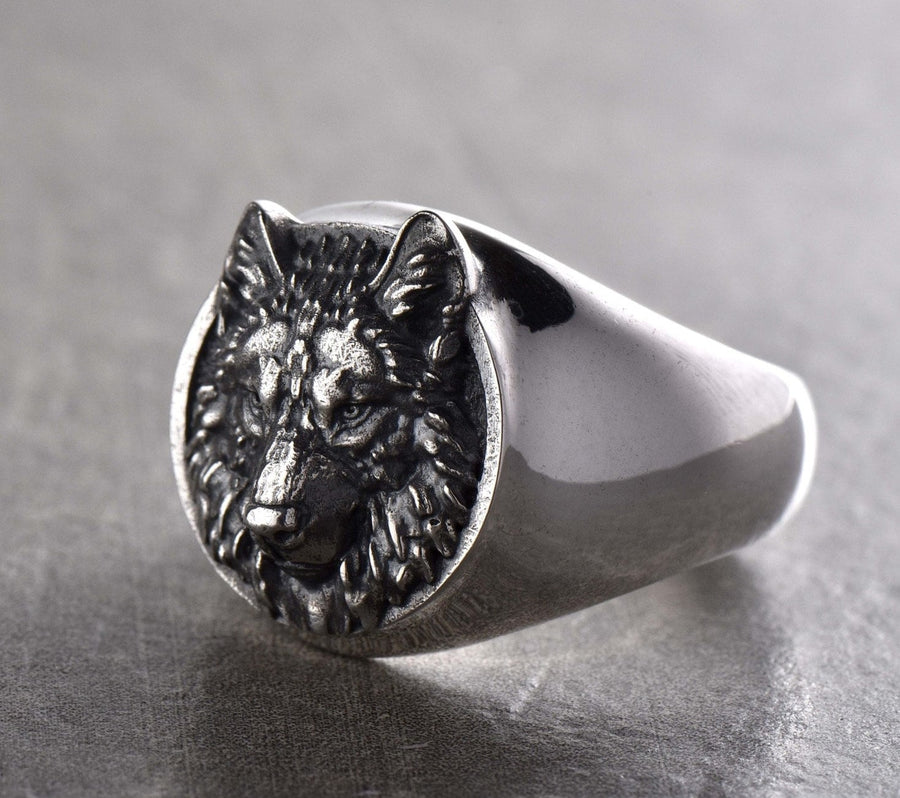 Sterling Silver Wolf Head Signet Ring , Handmade Animal Jewelry for Wolf Lovers, Unique Wolf Ring Gift, Rustic Men's or Women's Wolf Jewelry (etsy image id: 4147207414)
