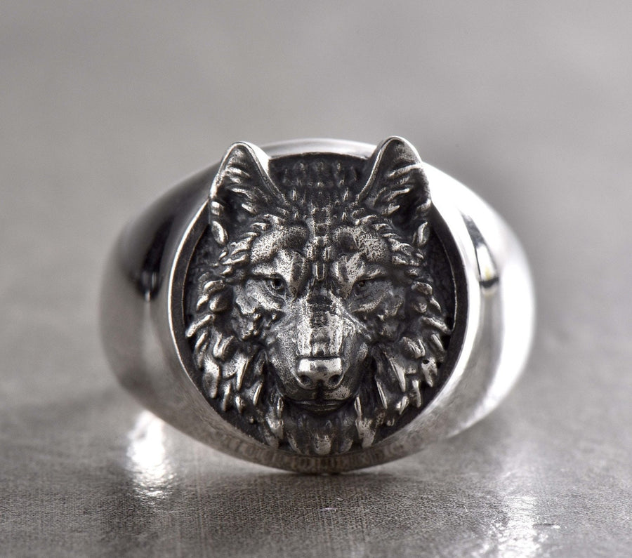 Sterling Silver Wolf Head Signet Ring , Handmade Animal Jewelry for Wolf Lovers, Unique Wolf Ring Gift, Rustic Men's or Women's Wolf Jewelry (etsy image id: 4147207414)
