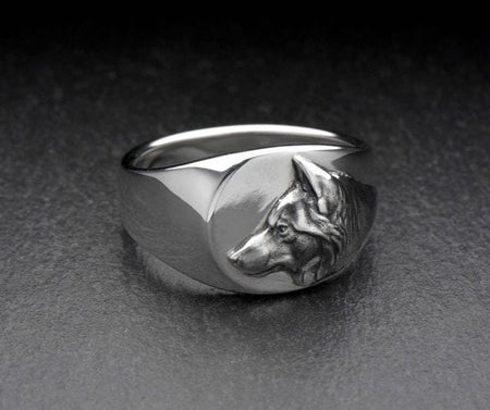 Sterling Silver Wolf Signet Ring: Handmade Animal Jewelry (etsy image id: 5526016144)
