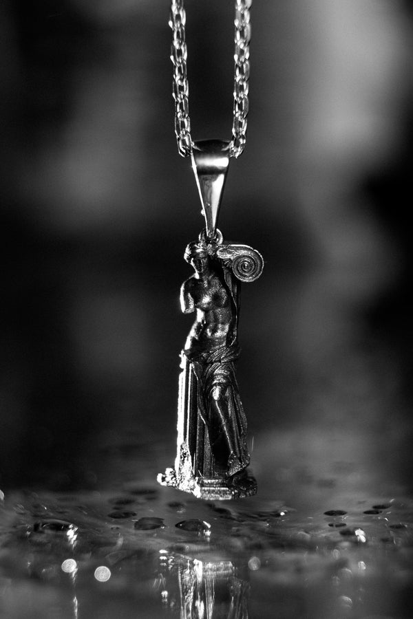 ancient jewelry	greek jewelry	aphrodite pendant	venus pendant	venus silver	venus medallion	aphrodite necklace	greek mythology	aphrodite jewelry	goddess necklace	venus necklace	ancient greek	Corinthian jewelry (etsy image id: 4362440966)
