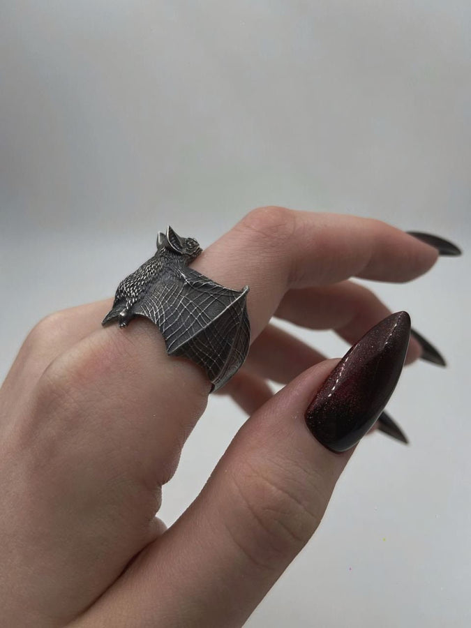 Bat silver ring	bat art	bat jewelry	bat ring	silver bat ring	vampire ring	halloween ring	fledermaus-ring	bat rings	anneau de chauve	Fledermausring	bat	gothic gift (etsy image id: 7343919206)