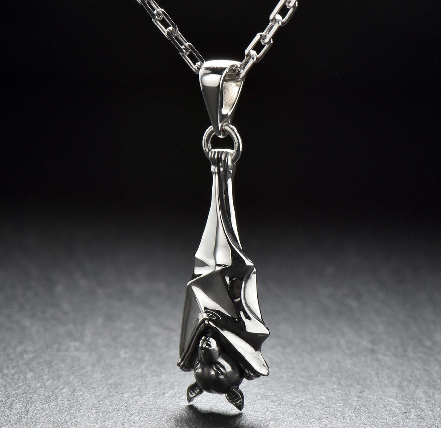 flying fox pendant	fruit bat necklace	flying fox silver	silver pendant	silver fox	fox jewelry	animal jewelry	fox	flying fox	bat	Pteropus	gothic	gothic gift (etsy image id: 4250668913)