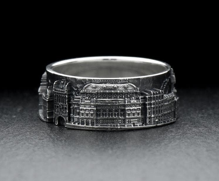 Prague is a city of beautiful landmarks. This ring features the iconic Prague castle, which is the centerpiece of the city and an important symbol. (etsy image id: 7336739032)