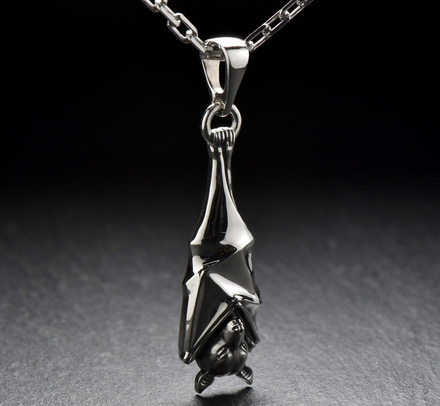flying fox pendant	fruit bat necklace	flying fox silver	silver pendant	silver fox	fox jewelry	animal jewelry	fox	flying fox	bat	Pteropus	gothic	gothic gift (etsy image id: 4250668913)