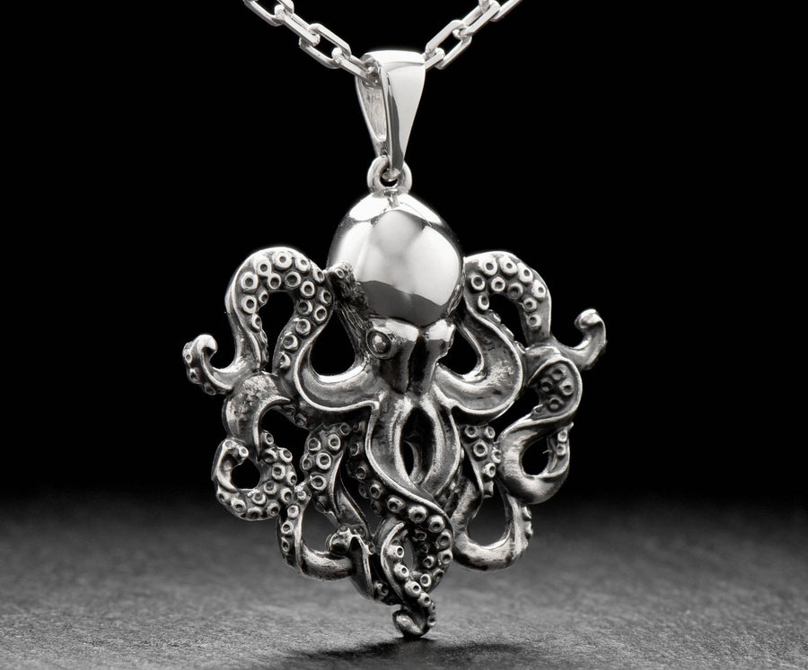 sea jewelry	ocean jewelry	pendentif pieuvre	poulpe d'argent	pendant	squid necklace	sea lover gift (etsy image id: 7178767224)