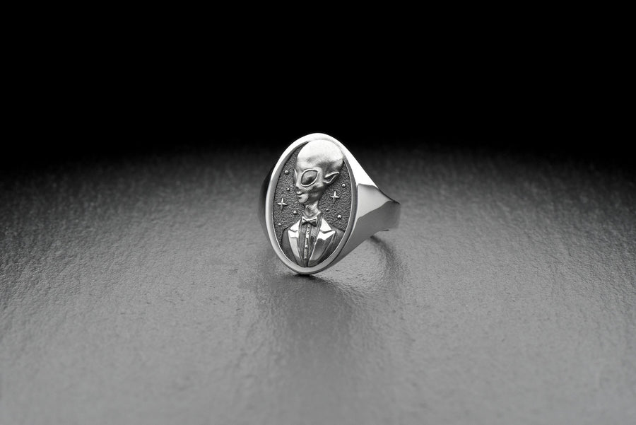 Sterling Silver Alien Wedding Rings Set, Unique Couples Jewelry, Cosmic Engagement Rings, Sci-Fi Lover Gift, Handmade Matching Rings