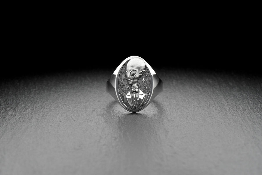 Sterling Silver Alien Wedding Rings Set, Unique Couples Jewelry, Cosmic Engagement Rings, Sci-Fi Lover Gift, Handmade Matching Rings