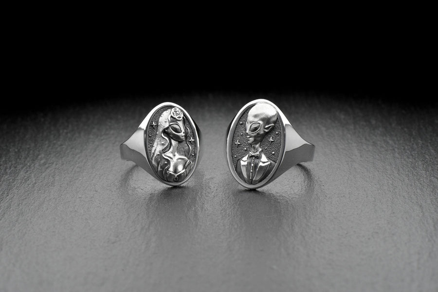 Sterling Silver Alien Wedding Rings Set, Unique Couples Jewelry, Cosmic Engagement Rings, Sci-Fi Lover Gift, Handmade Matching Rings