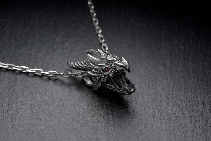 🎁 Looking for the perfect gift?
This dragon necklace makes an unforgettable present for a boyfriend, husband, or friend with a love for fantasy, mythology, or Viking aesthetics. (etsy image id: 7154024908)