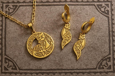 Sterling Silver Fox Pendant – Celtic Knot Fox Necklace | Spirit Animal Jewelry Gift for Nature Lovers (etsy image id: 7038475985)