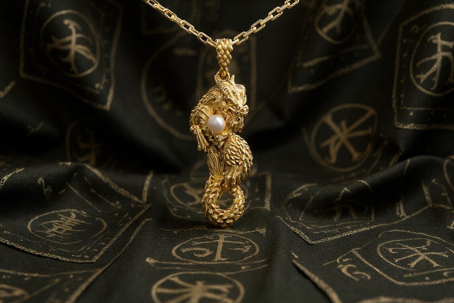 alexfox	alexfoxjewelry	dragon pendant	house of thrones	dragon lover	gift	mighty dragon	dragon	silver dragon	gift for him	might dragon	great dragon	chinese dragon (etsy image id: 7132007154)