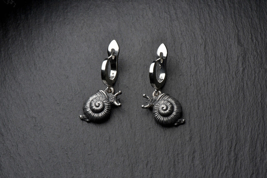 silver earrings	earrings	jewelry	gift	Sterling silver	animal earrings	animal jewelry	Snail Earrings	Snail (etsy image id: 7220137070)