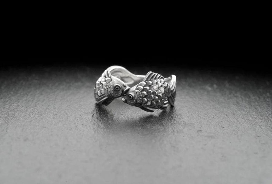 Sterling Silver Pisces Fish Ring, Zodiac Astrology Jewelry, Oxidized Sea Creature Band
