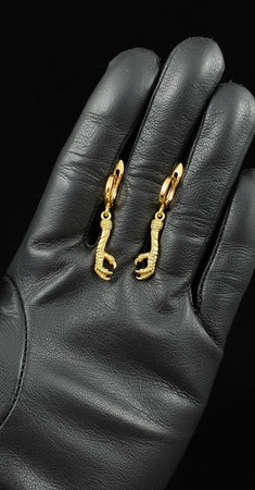 Oxidized Sterling Silver Bird Claw Earrings: Gothic Raven Talon Jewelry (etsy image id: 7235691637)