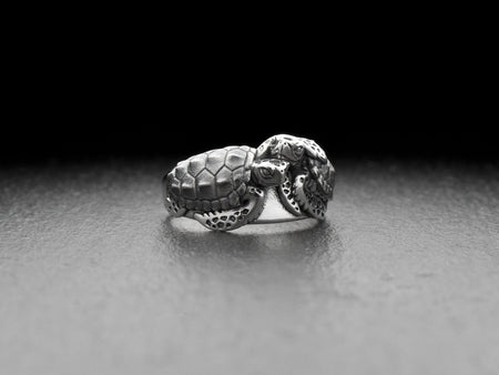 Turtle ring	Turtles	bague tortue	Schildkrötenring	sea souvenir	sea creature	Turtles ring	ocean turtle ring	silver turtle	silver ring	twin gift	mom gift	gift for twins (etsy image id: 7257738166)