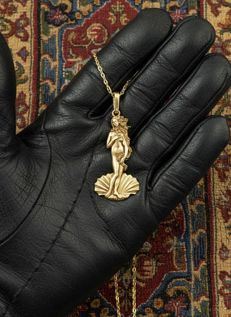 Birth of Venus Sterling Silver Pendant: Renaissance Art Necklace (etsy image id: 7260150535)