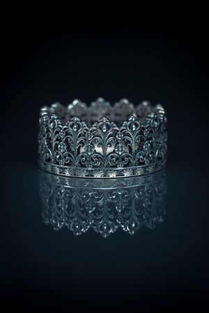 Step into the charm of vintage elegance with our Sterling Silver Wattle Fence Ring. This unique piece is inspired by the intricate patterns of traditional wattle fencing, meticulously crafted to capture its rustic beauty.

Whether you’re a fan of gothic jewelry or seeking a unique statement piece, this ring is a perfect choice. Embrace the beauty of craftsmanship with our Wattle Fence Ring, a timeless addition to your collection. (etsy image id: 7308354807)
