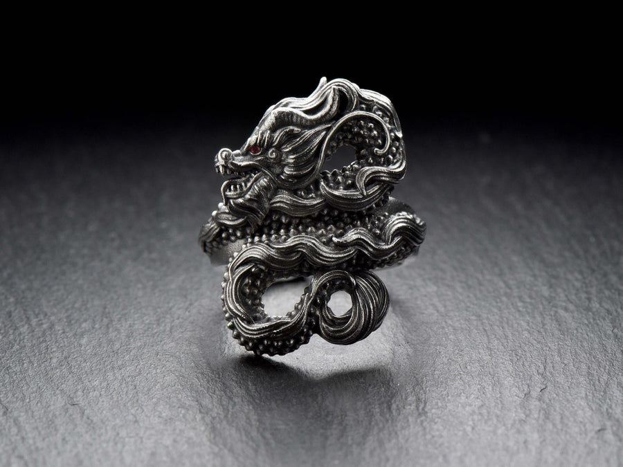dragon ring	bague dragon	drachen ring	targaryan ring	ring dragon	dragon art	game of thrones	house of dragon	hbo dragon	chinese dragon	asian dragon	asian	great dragon