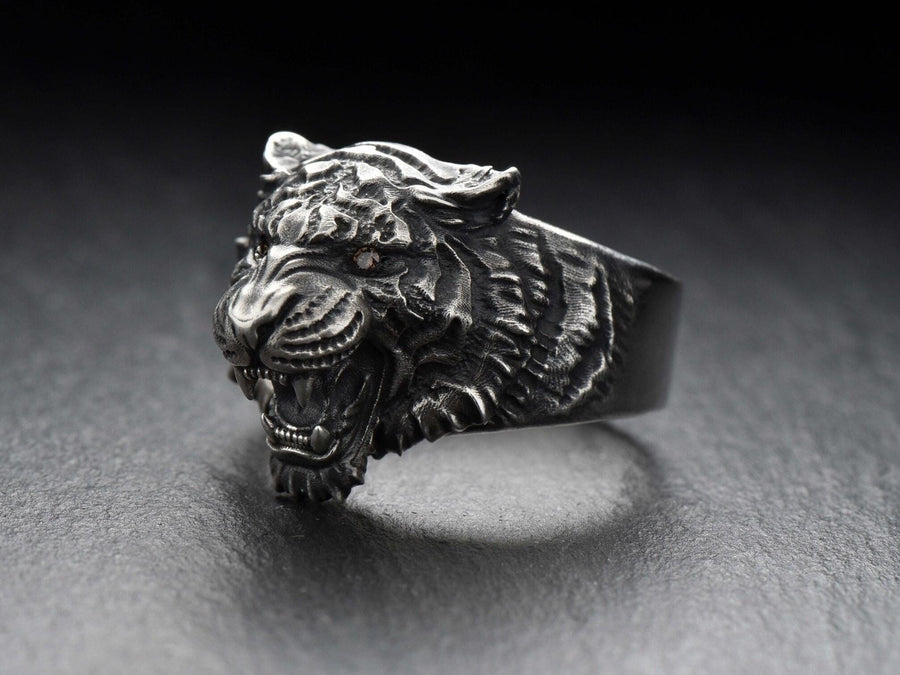 Sterling Silver Siberian Tiger Ring: Handmade Animal Jewelry