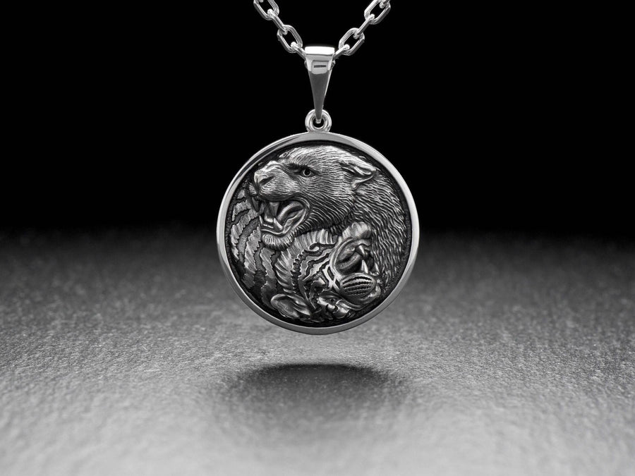 animal jewelry	Tiger pendant	Lion pendant	lion necklace	necklace	tiger (etsy image id: 7350868296)