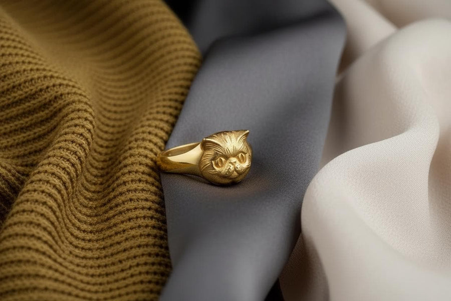 Cat Signet Ring – Minimalist Sterling Silver Feline Face Ring | Elegant Everyday Jewelry for Cat Lovers (etsy image id: 7363878238)
