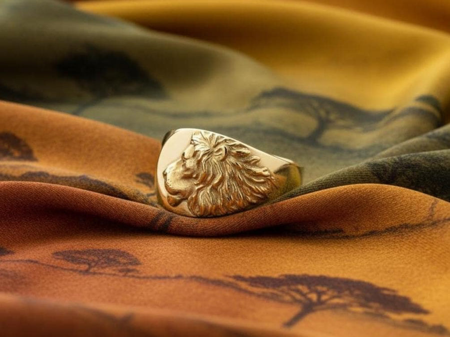 animal signet ring	Lion signet ring	Lion head jewelry	wild cat jewelry	lion silver ring	signet silver ring (etsy image id: 7352178208)