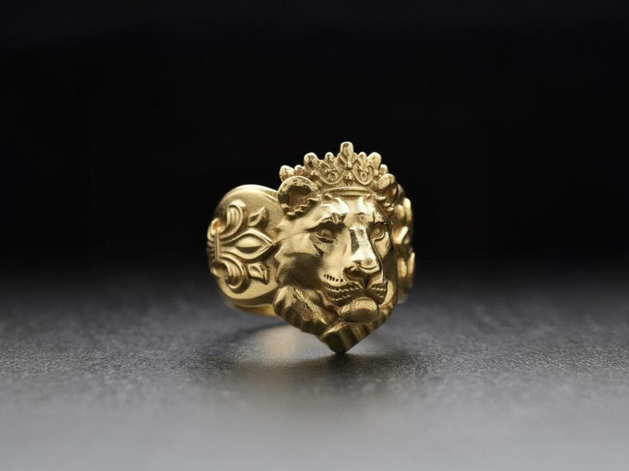 We present to your attention a new silver ring in the form of a lioness queen's head! This is a unique decoration that symbolizes strength, beauty and dignity.