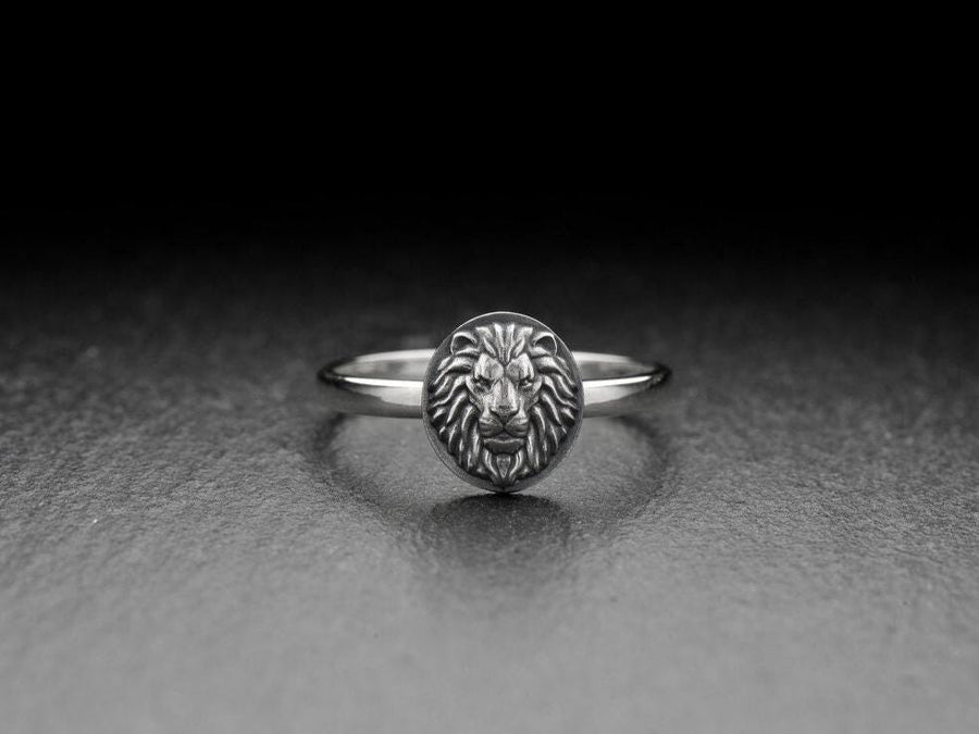 men's jewelry	silver signet ring	animal signet ring	animal silver ring	Lion head jewelry	wild cat jewelry	lion silver ring	men ring	lioness silver ring	Lion King	lion ring	silver lion ring	silver (etsy image id: 7400158859)