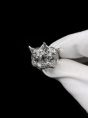 Sterling Silver Two Lynx Head Ring: Handmade Wild Cat Jewelry (etsy image id: 7400664241)