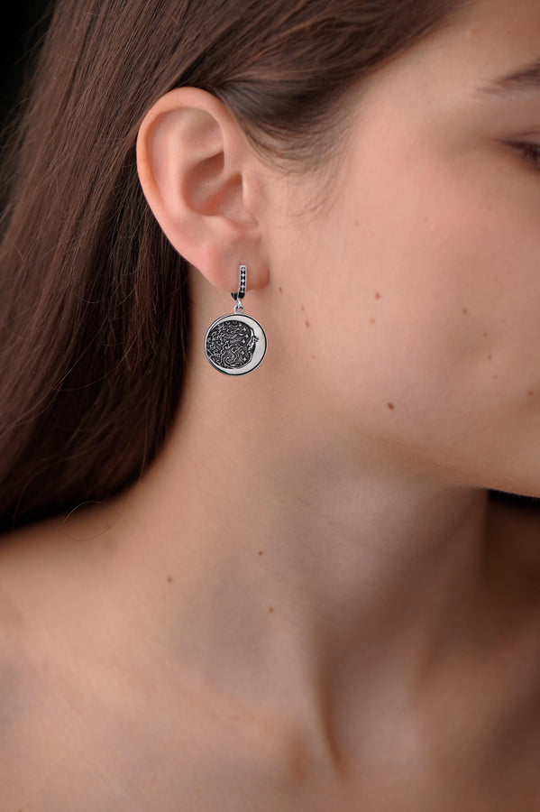 These symbols are important in many cultures and religions around the world and can be seen as symbols of light, life and permanence. (etsy image id: 4662624817)