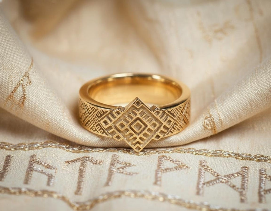 This close-up demonstrates the "relief" texture of the ring. The pattern is not merely etched but deeply cast, with significant height difference between the silver lines and the black background. The 925 sterling silver is substantial and thick. The oxidation is uniform and matte, designed to withstand daily wear without fading, creating a permanent "shadow" that defines the intricate geometry. (etsy image id: 7206997519)