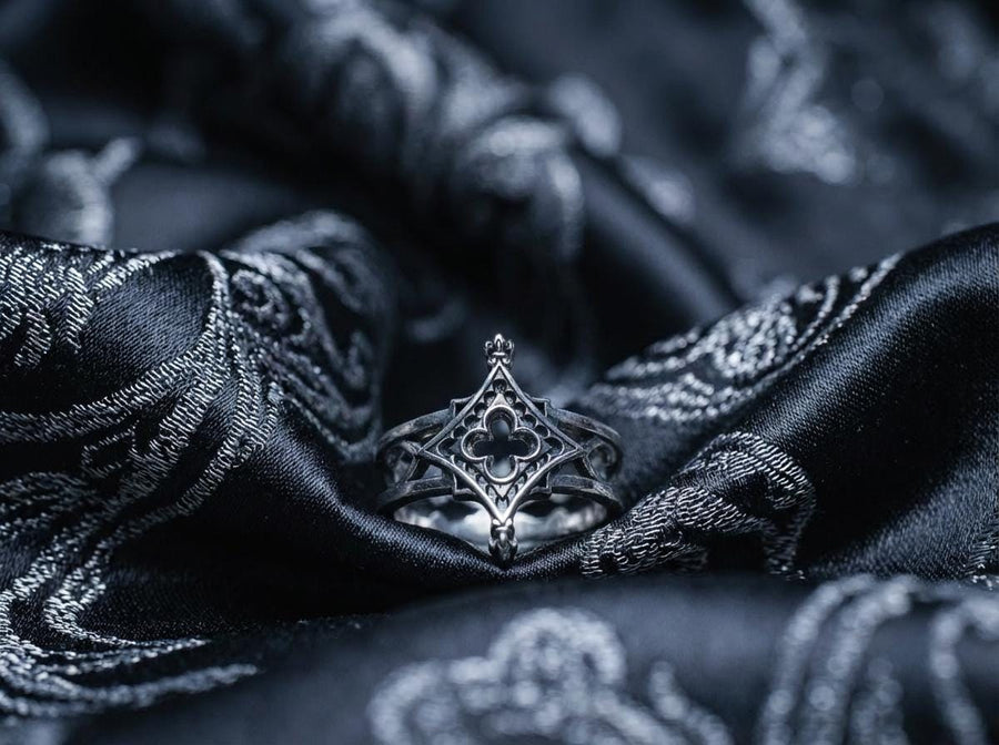 Gothic ring	Medieval jewelry	gothic jewelry	goth ring	Cathedral ring	vintage ring	gothic gift	gothic lover gift	gothic wedding ring	gothic engagement	gothic ring men	gothic black ring	engagement ring, This angle demonstrates the openwork construction of the band. The shoulders feature cut-out arches that reduce the weight of the ring and add an airy, cathedral-like quality. The symmetry of the North/South points is precise. (etsy image id: 7225054934)