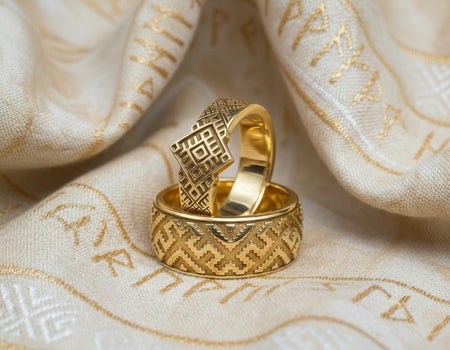 The geometric set is rendered in 18k yellow gold. The transformation gives it the appearance of "Inca Gold" or ancient museum treasures. The warm yellow metal against the black oxidation creates a rich, opulent contrast, making the stepped pattern look like golden mosaic tiles. This version feels warmer and more organic, moving away from the "industrial" silver look toward a "historical luxury" vibe.