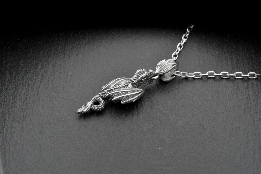 Dragon	Flying dragon	dragon jewelry	sterling silver	silver	pendant	dungeons and dragons (etsy image id: 7689578316)