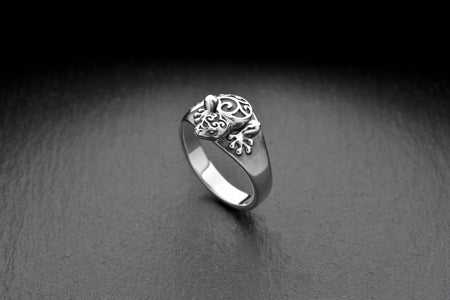 polynesian ring	Sea creature ring	Sea souvenir	maori jewelry		reptile jewelry	silver ring	animal ring (etsy image id: 7737510359)