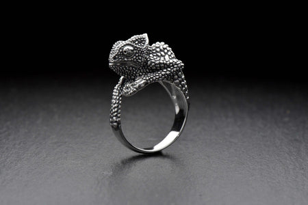 animal ring	gecko ring	chameleon ring	chameleon	lizard gift	reptile lover	reptile ring (etsy image id: 7737518551)