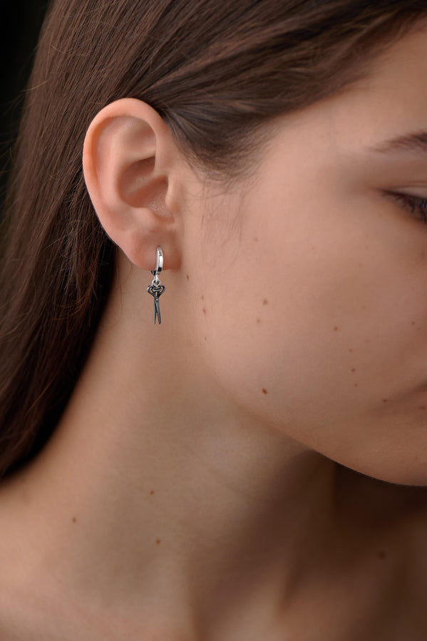 Scissors Silver Earrings – Sterling Silver Dangle Earrings | Minimalist Barber Jewelry Gift for Her (etsy image id: 4842213267)